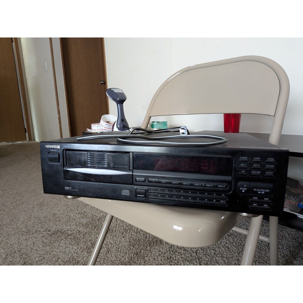 Vintage Kenwood DP-M5550 6-Disc CD Player Changer Black